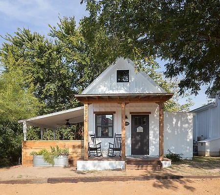 Mustard Seed B&B On The Llano Экстерьер фото