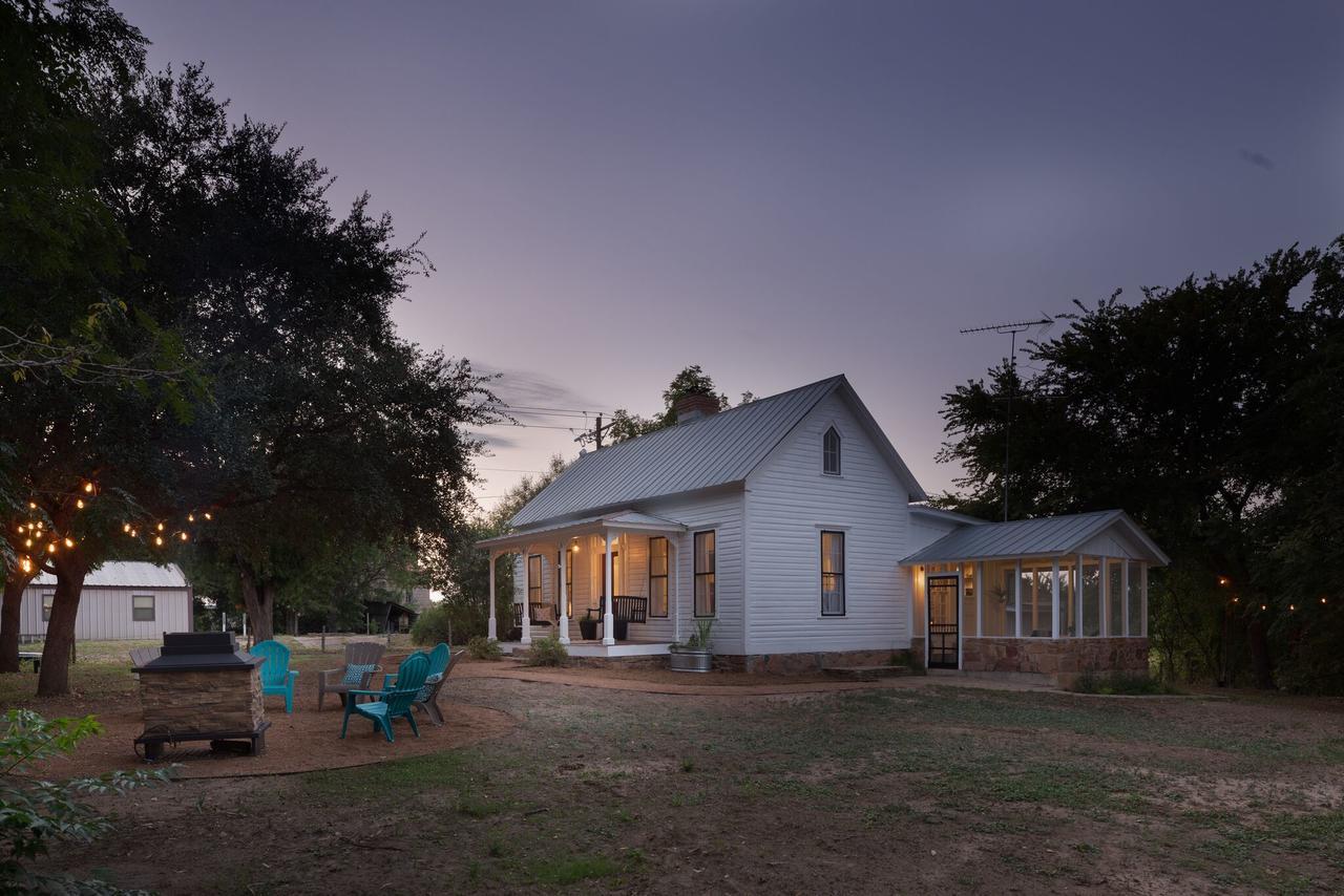 Mustard Seed B&B On The Llano Экстерьер фото
