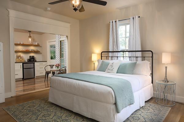 Mustard Seed B&B On The Llano Экстерьер фото